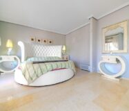 Люкс-вилла в 300 м от пляжа Ла Мата, 5 спален, 438 кв.м