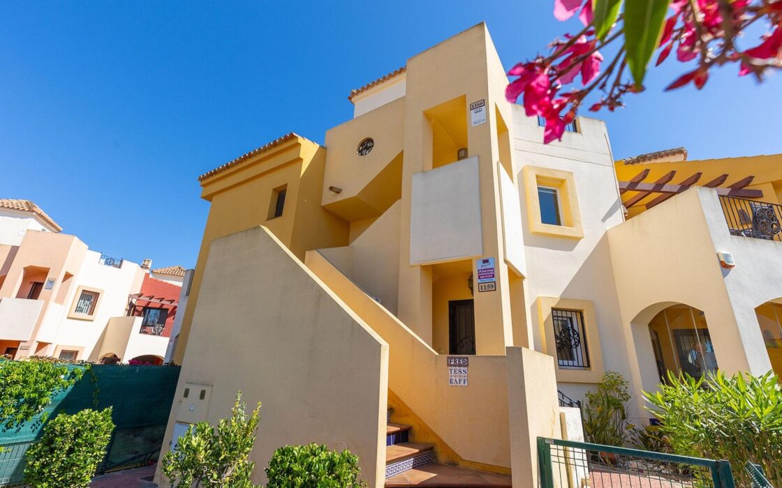 Апартаменты 71 кв.м. в Торревьехе с видом на море