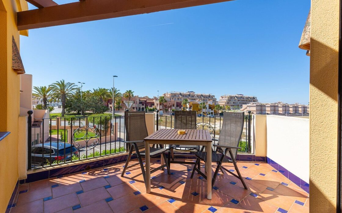 Апартаменты 71 кв.м. в Торревьехе с видом на море