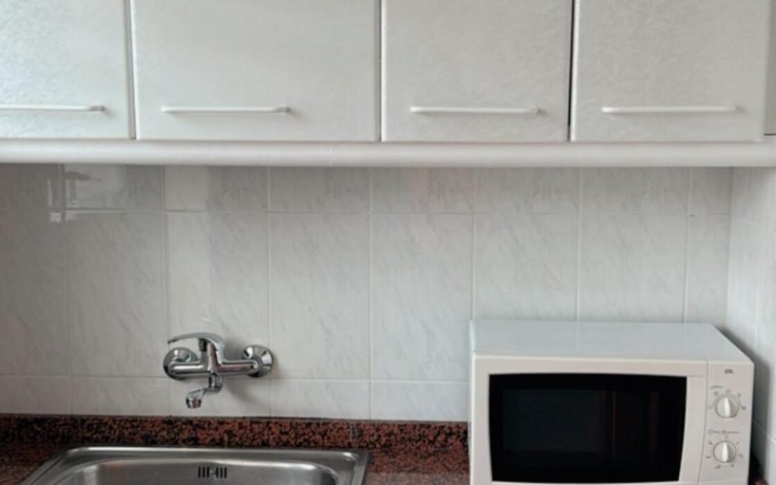 Апартаменты 81 кв.м с 4 комнатами в Аликанте с балконом