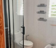 Апартаменты 81 кв.м с 4 комнатами в Аликанте с балконом