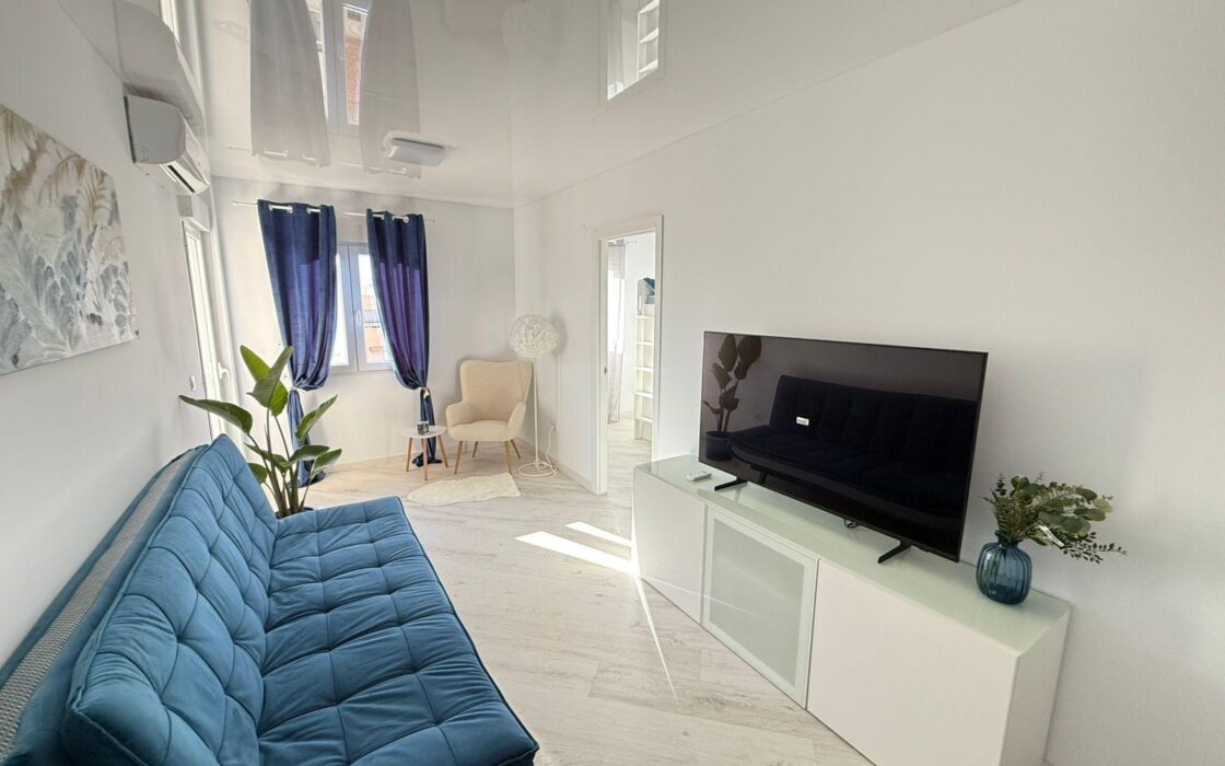 Апартаменты 55 кв.м с террасой в Торревьехе