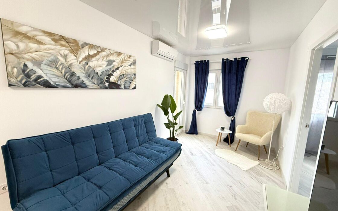 Апартаменты 55 кв.м с террасой в Торревьехе