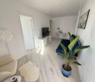 Апартаменты 55 кв.м с террасой в Торревьехе