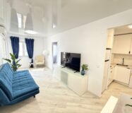 Апартаменты 55 кв.м с террасой в Торревьехе