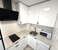 Апартаменты 55 кв.м с террасой в Торревьехе