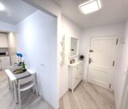 Апартаменты 55 кв.м с террасой в Торревьехе