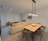 Вилла в Сьюдад Кесада 150 кв.м с бассейном у моря