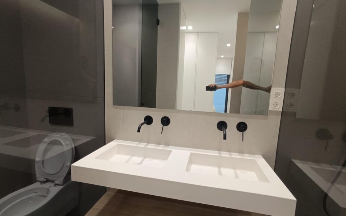 Вилла в Сьюдад Кесада 150 кв.м с бассейном у моря