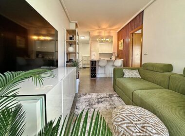 Эксклюзивные апартаменты в Торревьехе с террасой 54 кв.м