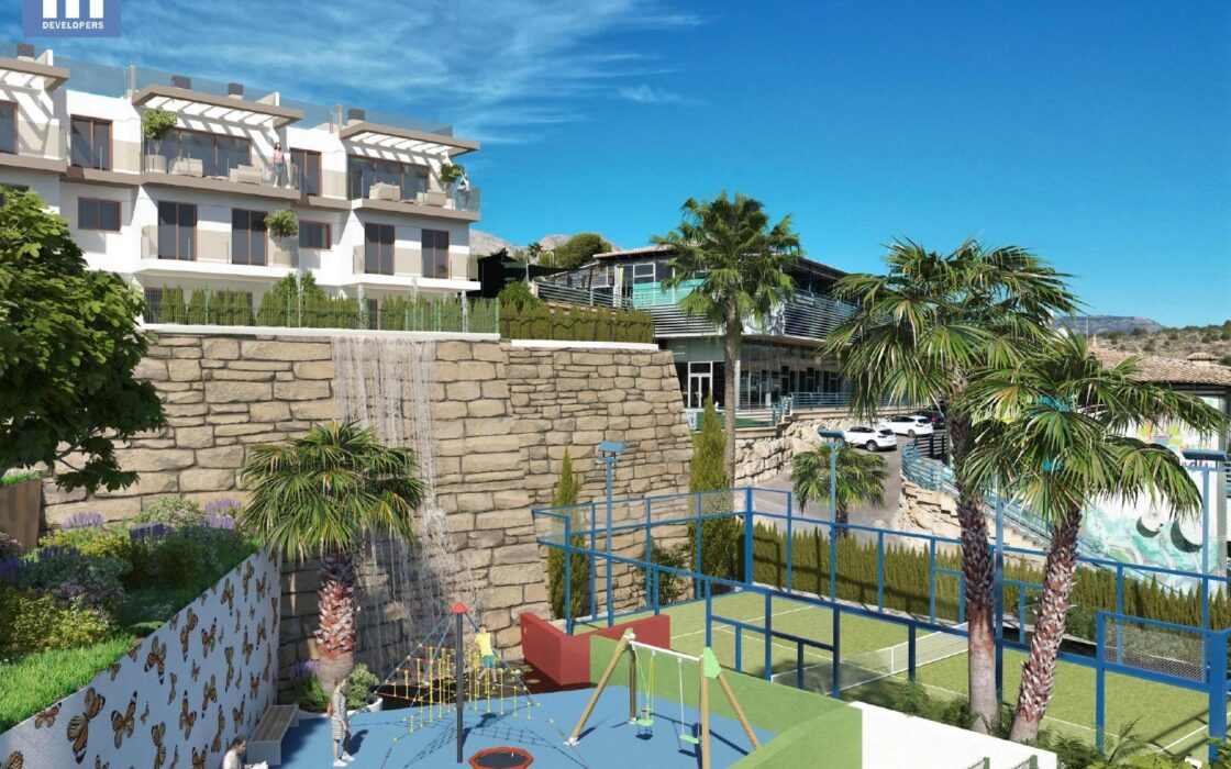 Новые таунхаусы в Ла-Нусии с панорамным видом 172 кв.м