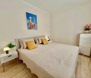 Апартаменты 78 кв.м с террасой в Торревьехе у моря