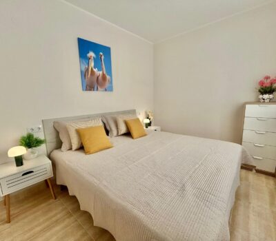 Апартаменти 78 кв.м з терасою в Торрев’єсі біля моря