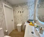 Апартаменты 78 кв.м с террасой в Торревьехе у моря