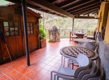 Отель в Пола дэ Лена 8 комнат вид на природу 200 кв.м