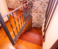 Отель в Пола дэ Лена 8 комнат вид на природу 200 кв.м