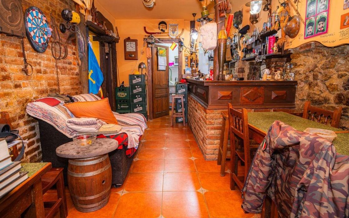 Отель в Пола дэ Лена 8 комнат вид на природу 200 кв.м