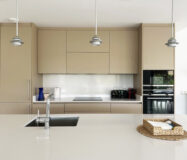 Апартаменти 3 кімнати в Естепоні з терасою 159 кв.м