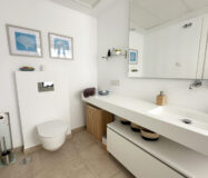 Апартаменти 3 кімнати в Естепоні з терасою 159 кв.м