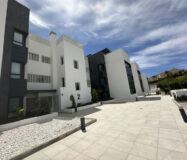 Апартаменти 3 кімнати в Естепоні з терасою 159 кв.м