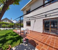 Дом в Позуэло-де-Аларкон 424 кв.м с бассейном и террасой