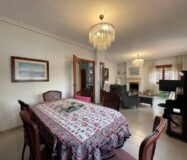 Дом в Позуэло-де-Аларкон 424 кв.м с бассейном и террасой