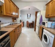 Дом в Позуэло-де-Аларкон 424 кв.м с бассейном и террасой