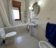 Дом в Позуэло-де-Аларкон 424 кв.м с бассейном и террасой