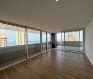 Новая квартира в Бенидорме 115 кв.м с видом на море