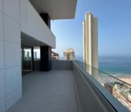 Новая квартира в Бенидорме 115 кв.м с видом на море