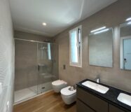 Новая квартира в Бенидорме 115 кв.м с видом на море