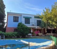 Дом в Аликанте 300 кв.м с собственным бассейном