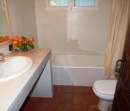 Дом в Аликанте 300 кв.м с собственным бассейном