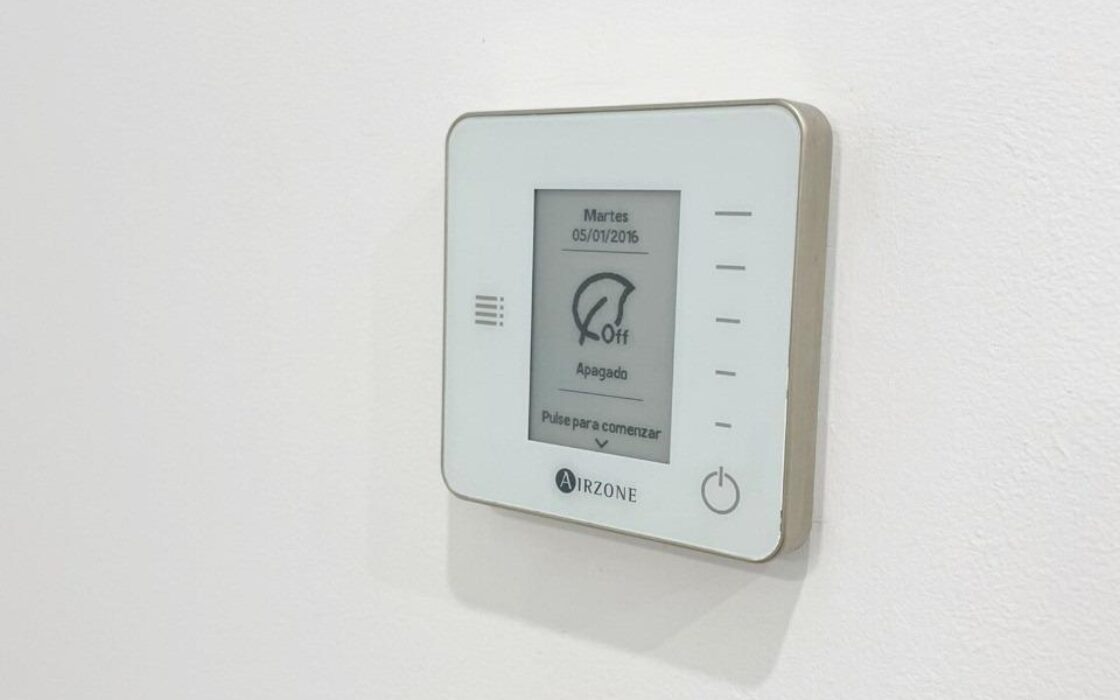 Нові апартаменти біля моря в Бенідормі з терасою 107 кв.м