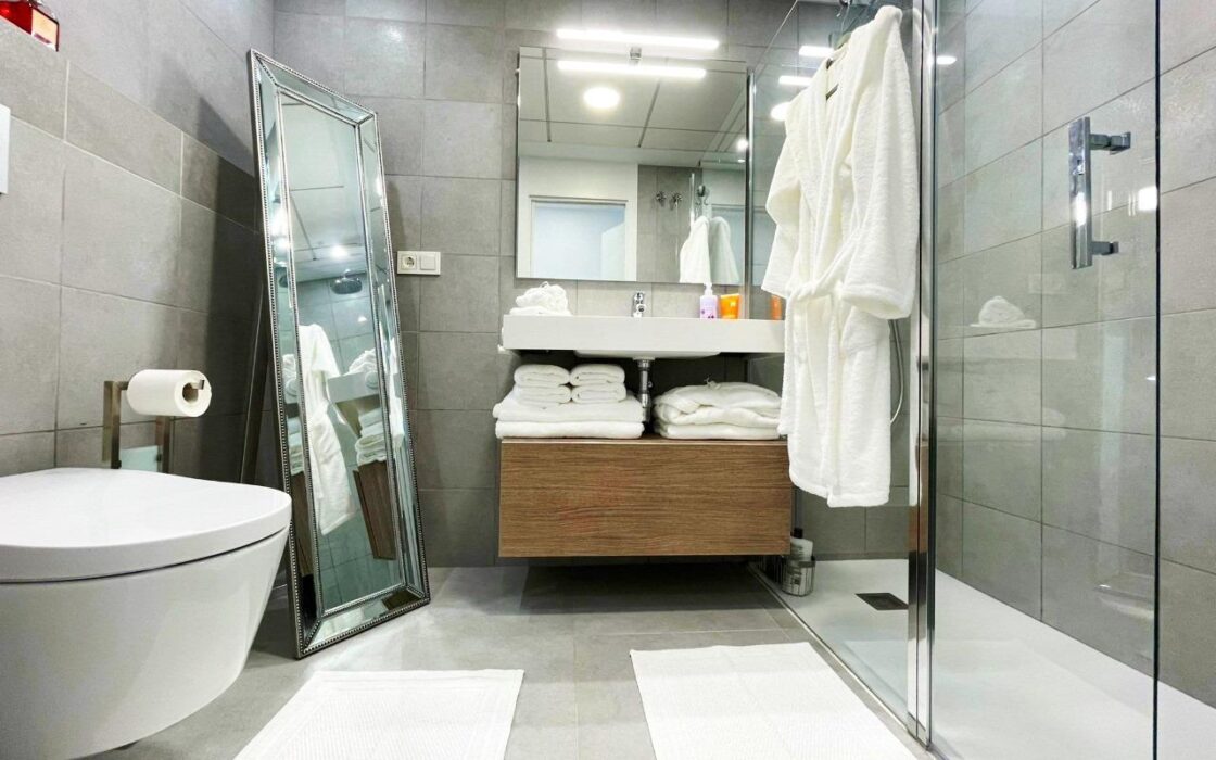 Нові апартаменти біля моря в Бенідормі з терасою 107 кв.м