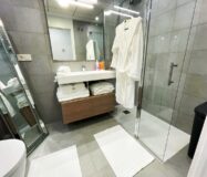 Нові апартаменти біля моря в Бенідормі з терасою 107 кв.м