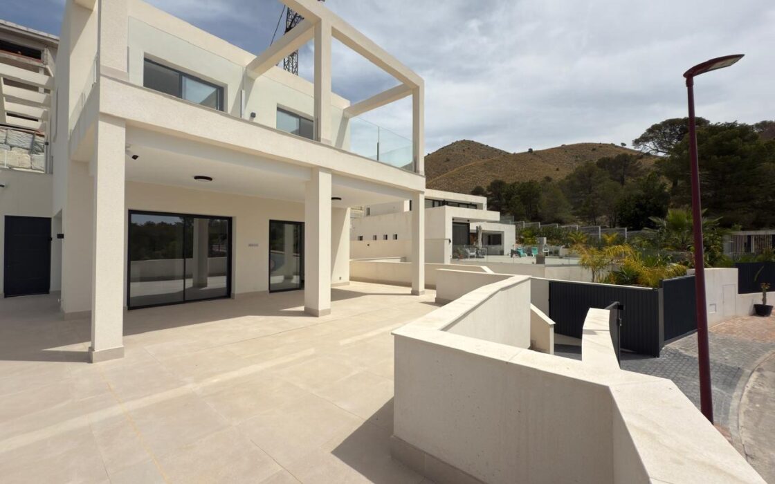 Вилла в Finestrat 636 кв.м с панорамным видом на море