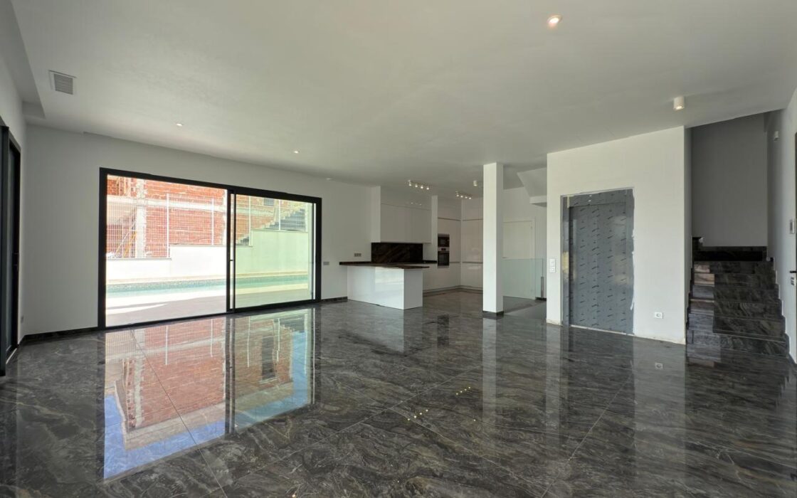 Вилла в Finestrat 636 кв.м с панорамным видом на море