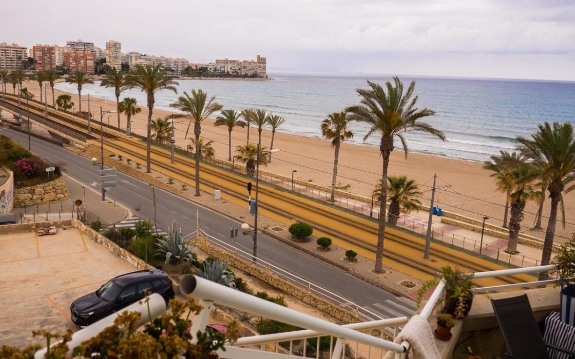 Апартаменты в Эль Кампельо 81 кв.м с видом на море