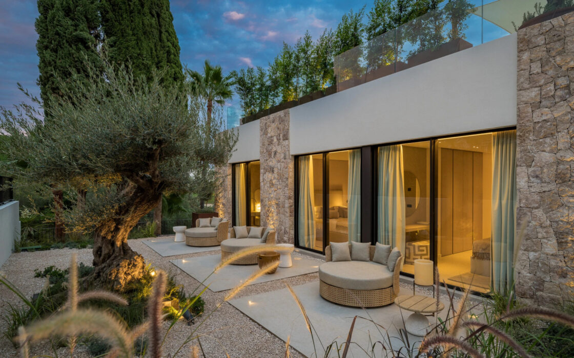 Розкішна Вілла у Полях для Гольфу 408 кв.м з Терасою