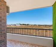 Апартаменты у моря в Пунта Прима с 2 спальнями и террасой