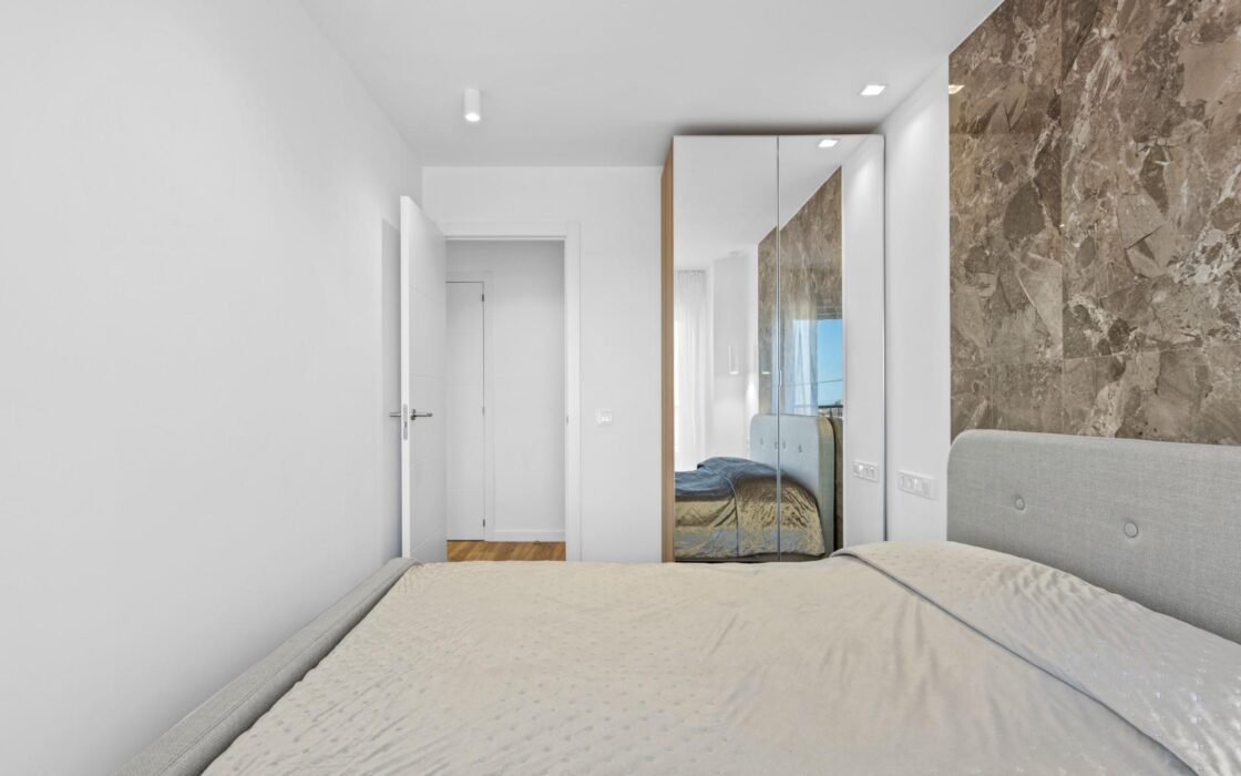 Апартаменты у моря в Пунта Прима с 2 спальнями и террасой