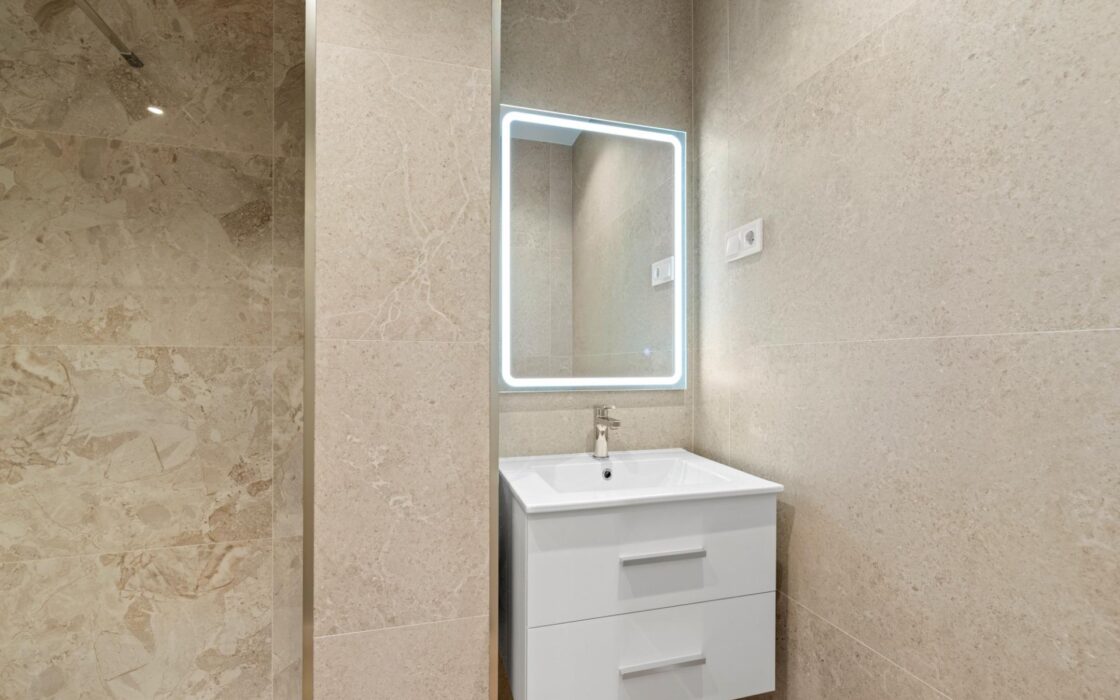 Апартаменты у моря в Пунта Прима с 2 спальнями и террасой