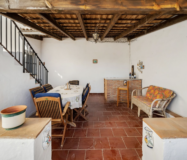 Отдельный дом с 3 спальнями и видом на море в Михасе