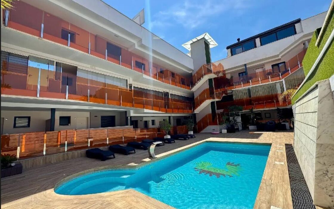 Апартаменты 60 кв.м в Торревьехе 700 м от моря