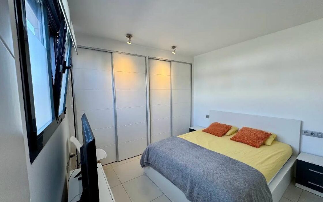 Апартаменты 60 кв.м в Торревьехе 700 м от моря