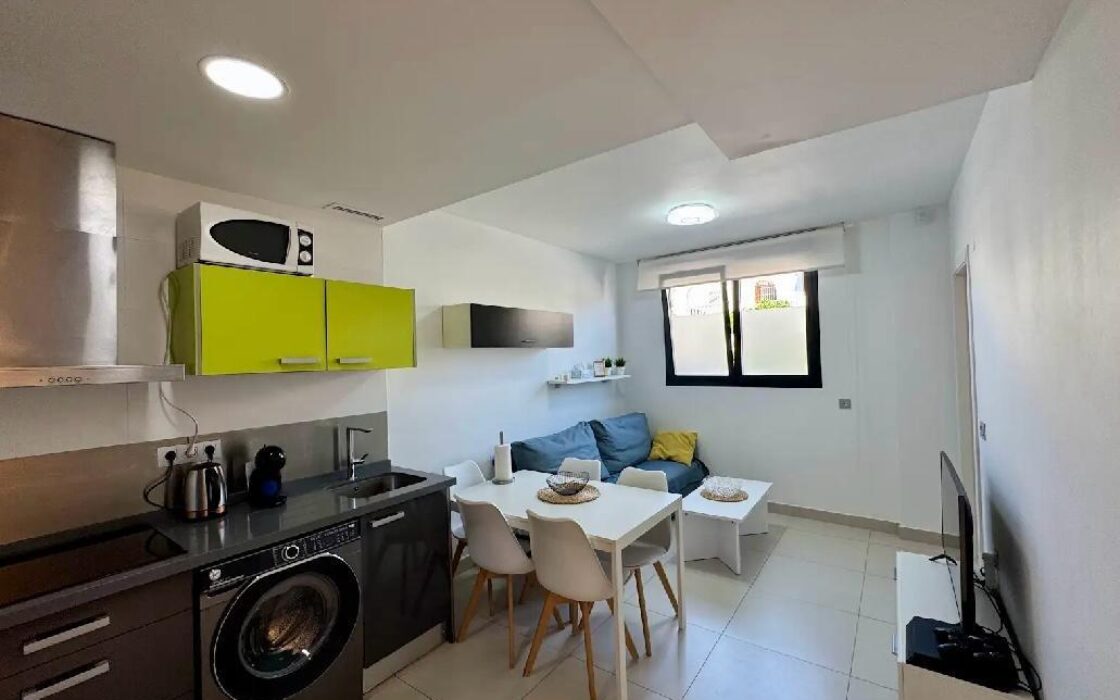 Апартаменты 60 кв.м в Торревьехе 700 м от моря