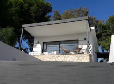 Дом 112 кв.м с террасой и видом на море в Эль Кампельо