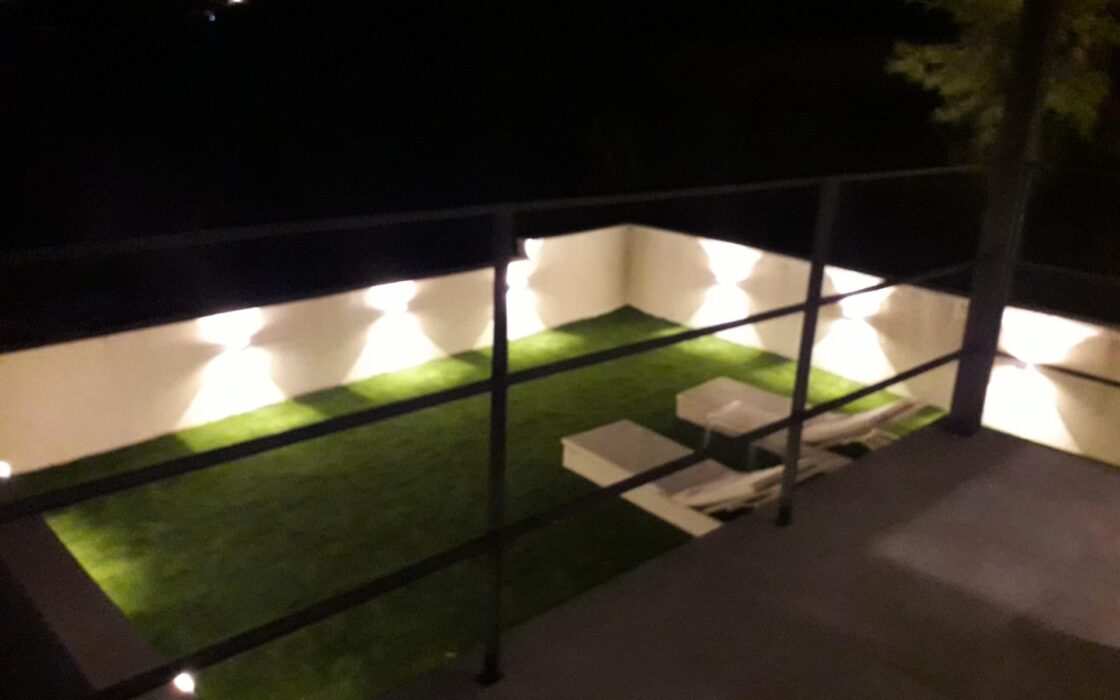 Дом 112 кв.м с террасой и видом на море в Эль Кампельо