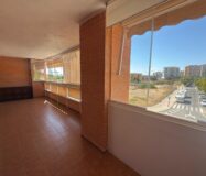 Апартаменты в Аликанте 127 кв.м с террасой у моря